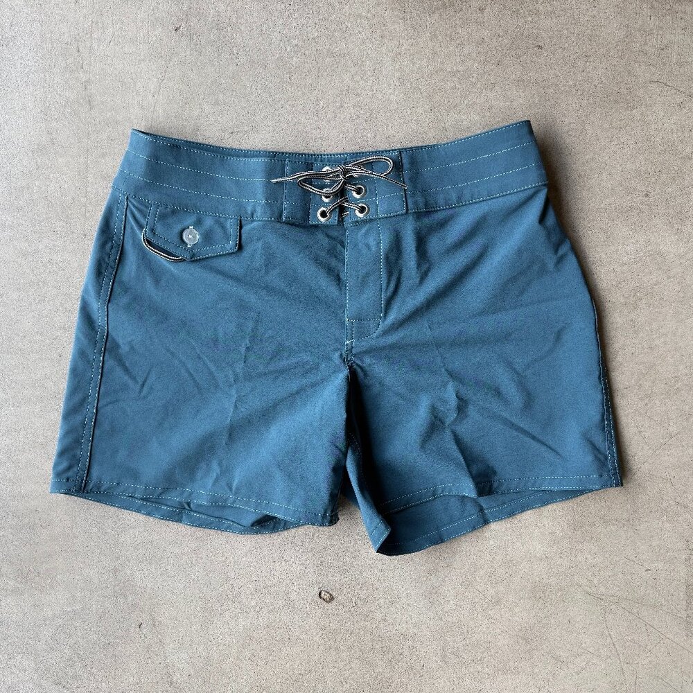 Birdwell Beach Britches 405 Board Shorts - Women size 4